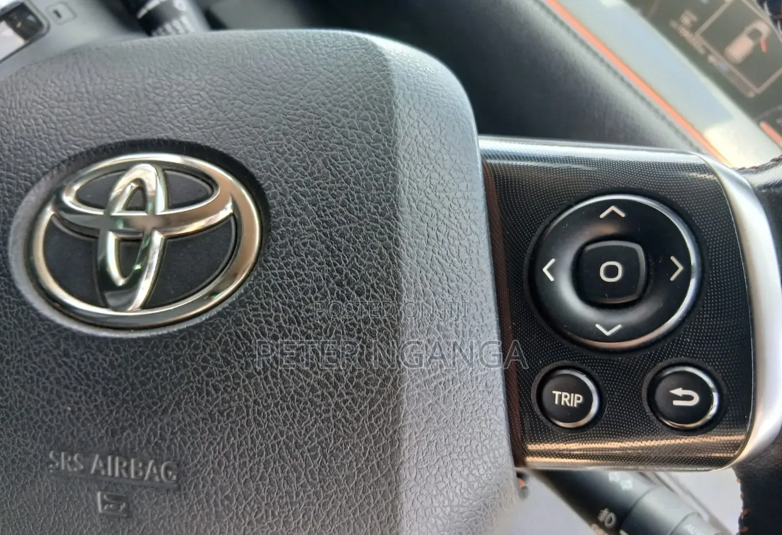 Toyota Sienta 2018 Silver