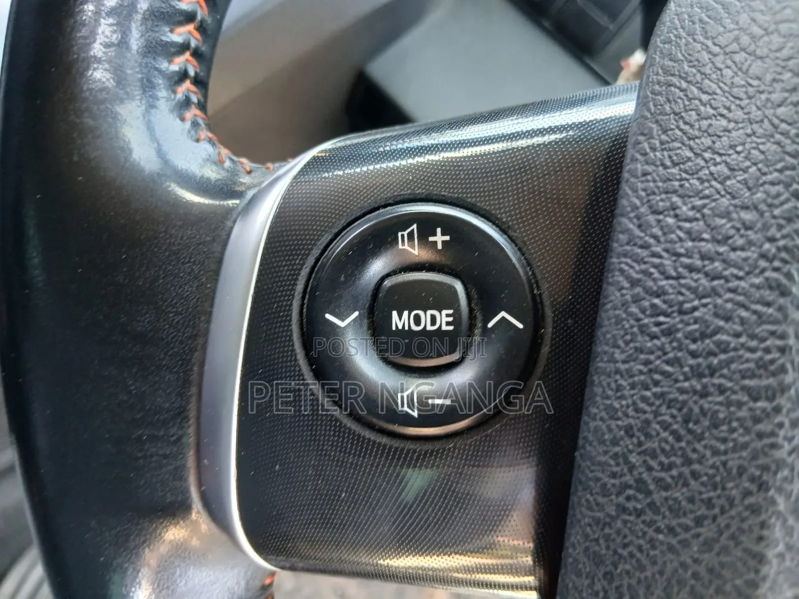Toyota Sienta 2018 Silver