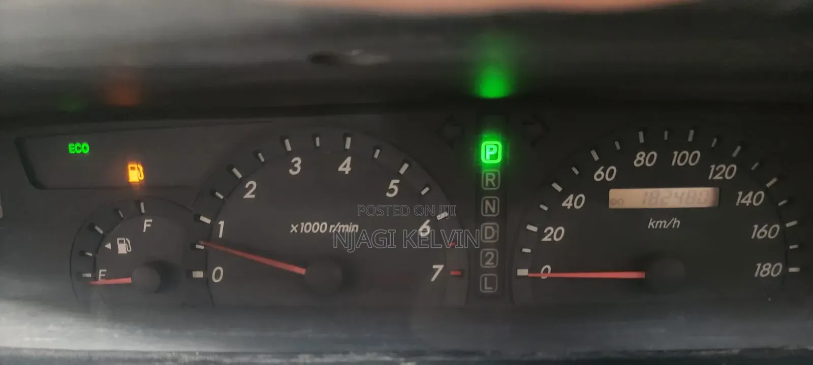 Toyota Noah 2003 Silver