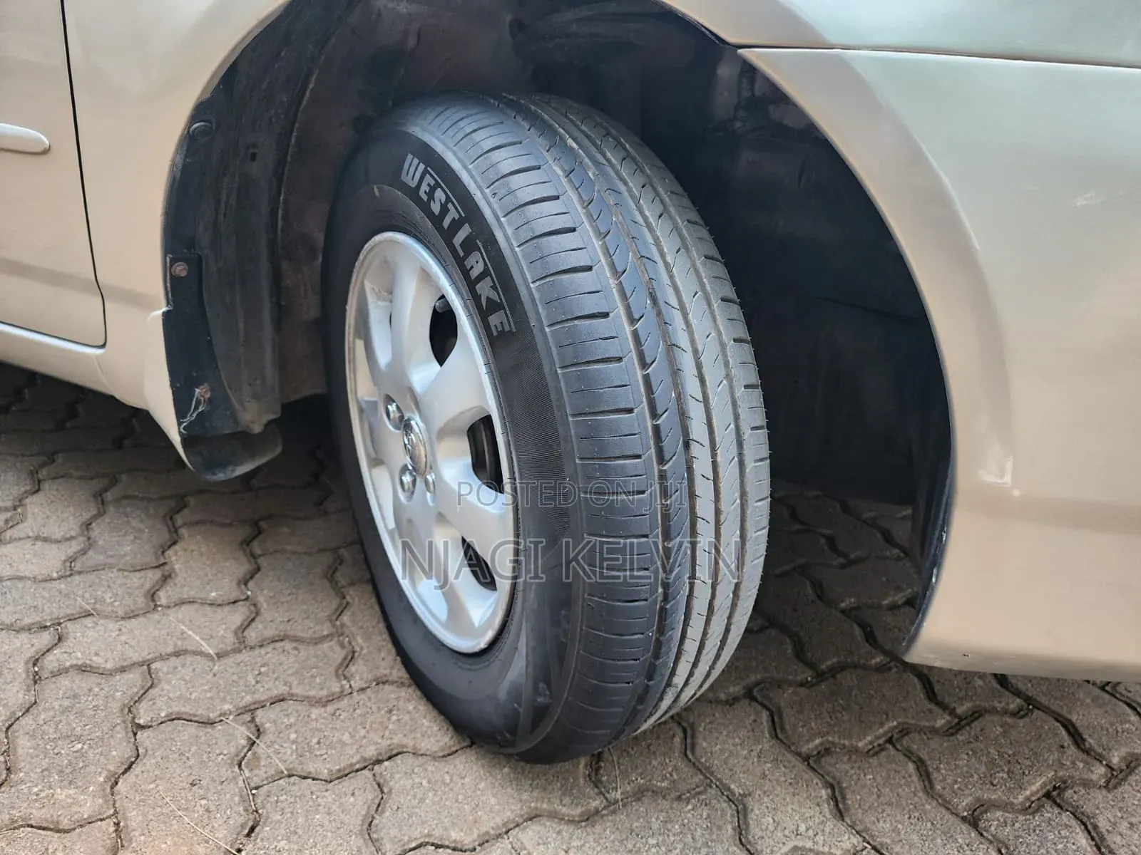 Toyota Corolla 2003 Gold