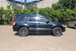 Suzuki Escudo 2015 Black
