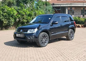 Suzuki Escudo 2015 Black