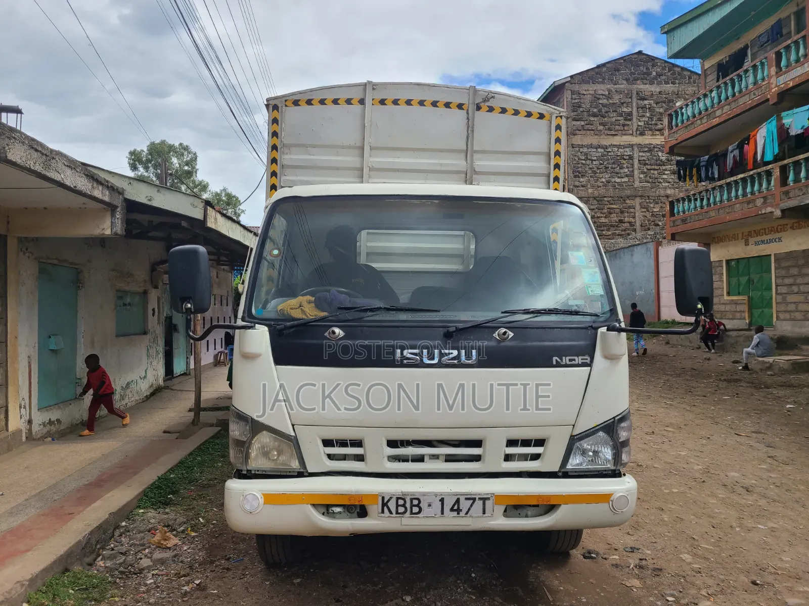 Isuzu NQR Lorry