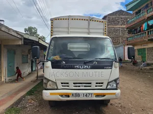 Isuzu NQR Lorry