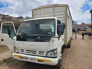 Isuzu NQR Lorry