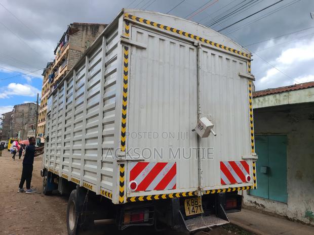 Isuzu NQR Lorry - thumbnail 5