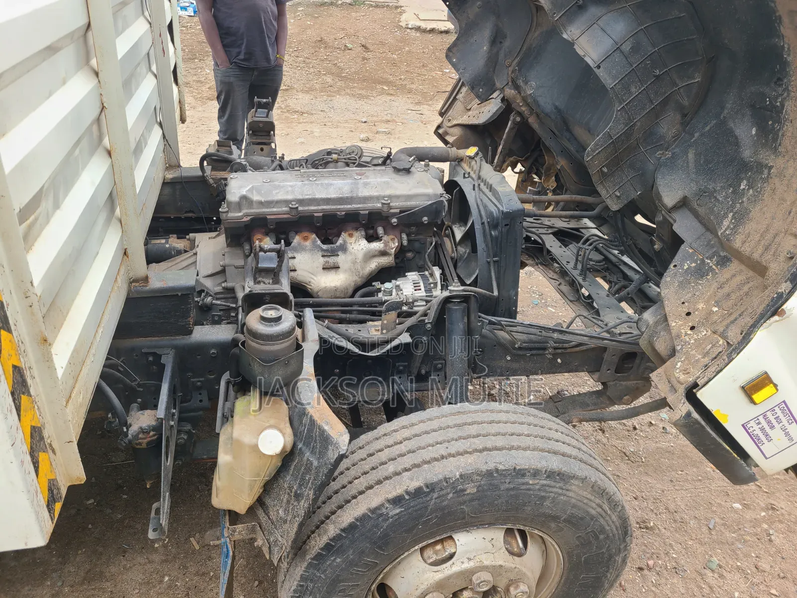 Isuzu NQR Lorry
