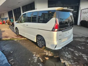 Nissan Serena 2019 White