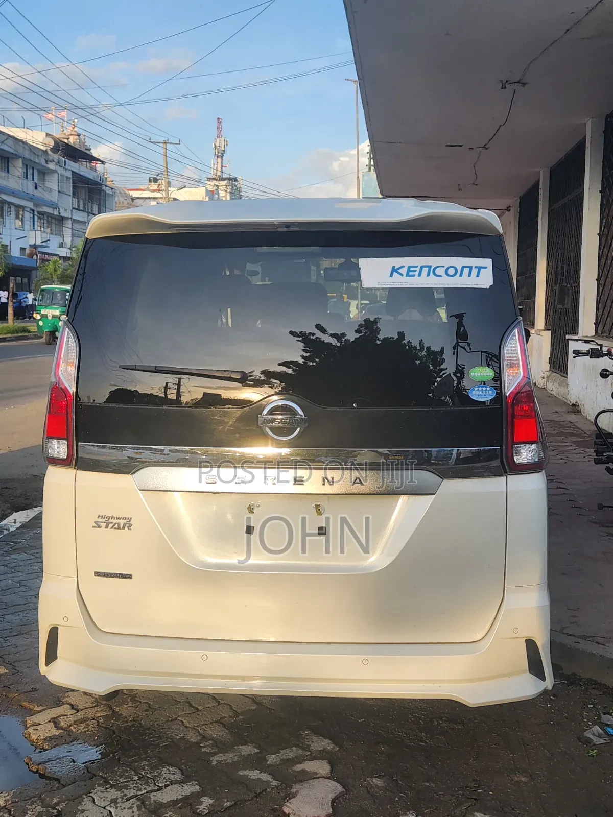 Nissan Serena 2019 White