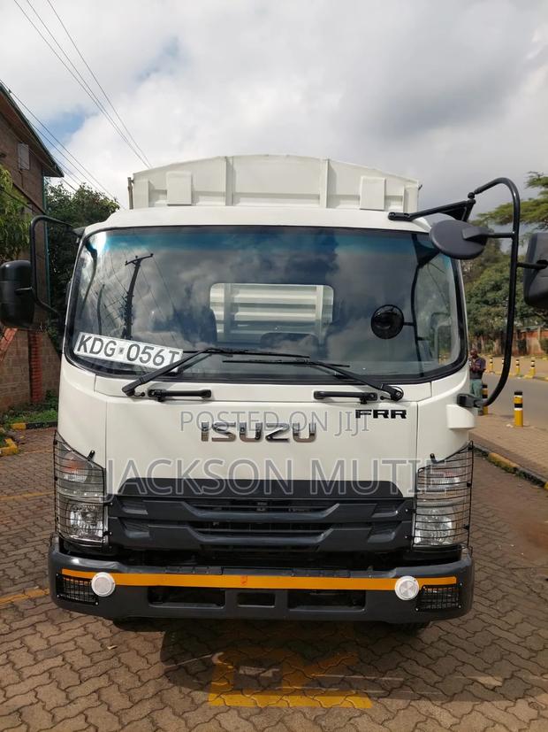 FRR Isuzu Gari - thumbnail 2