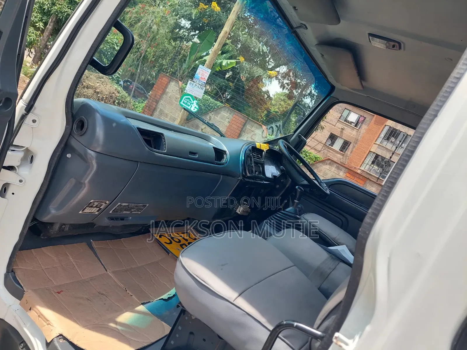 FRR Isuzu Gari