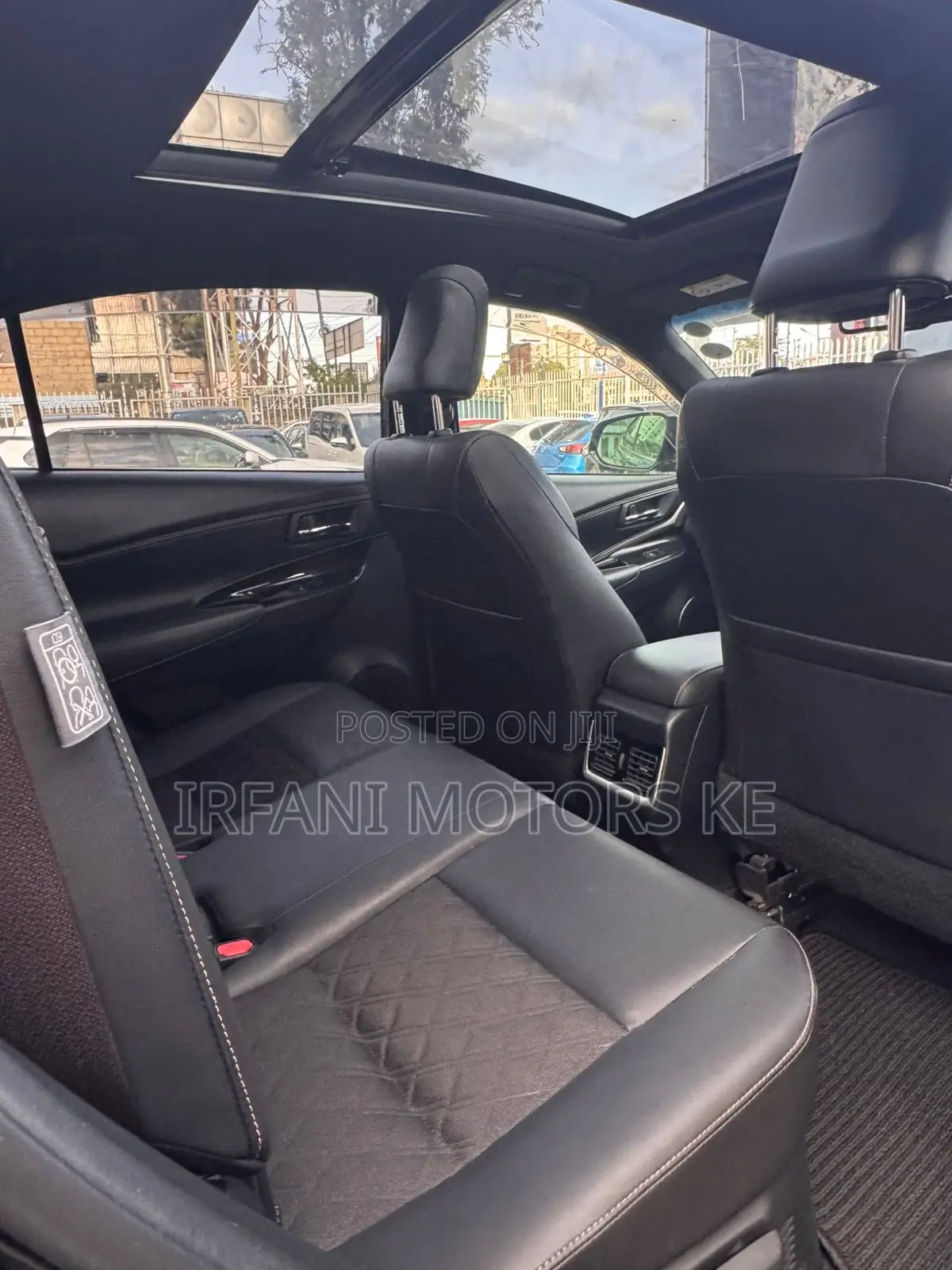 Toyota Harrier 2.5 Hybrid 4WD 2019 Black