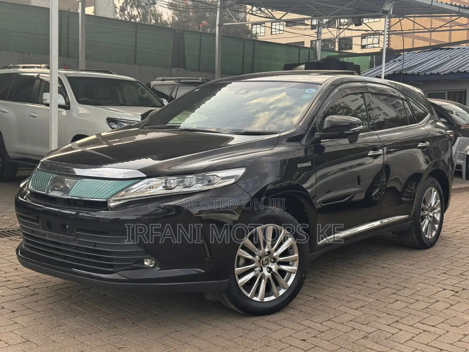 Toyota Harrier 2.5 Hybrid 4WD 2019 Black