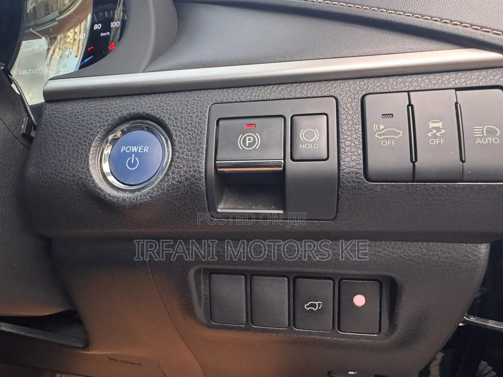 Toyota Harrier 2.5 Hybrid 4WD 2019 Black