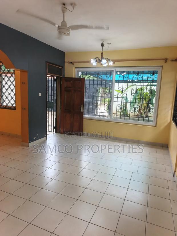 4bdrm Villa in Bombolulu for sale - thumbnail 7