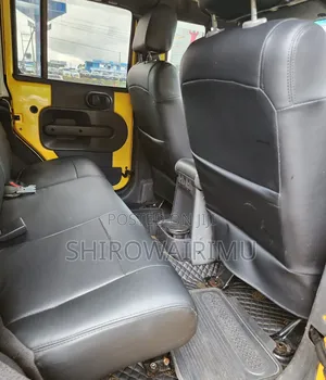 Jeep Wrangler 2010 Yellow