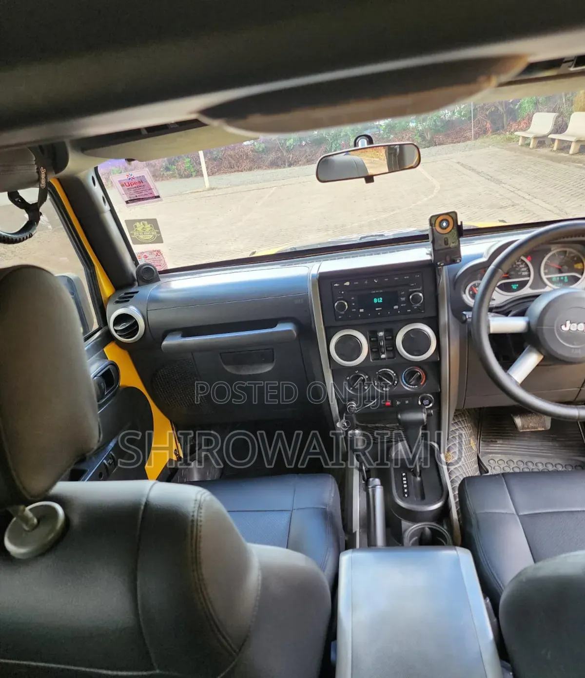 Jeep Wrangler 2010 Yellow