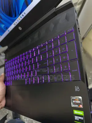 Laptop HP Pavilion 15 12GB AMD Ryzen 7 SSD 512GB