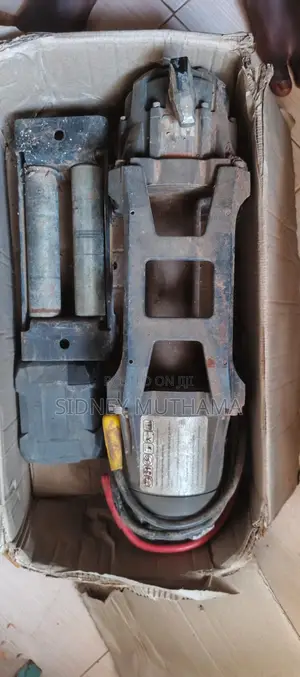 Vehicle Winch