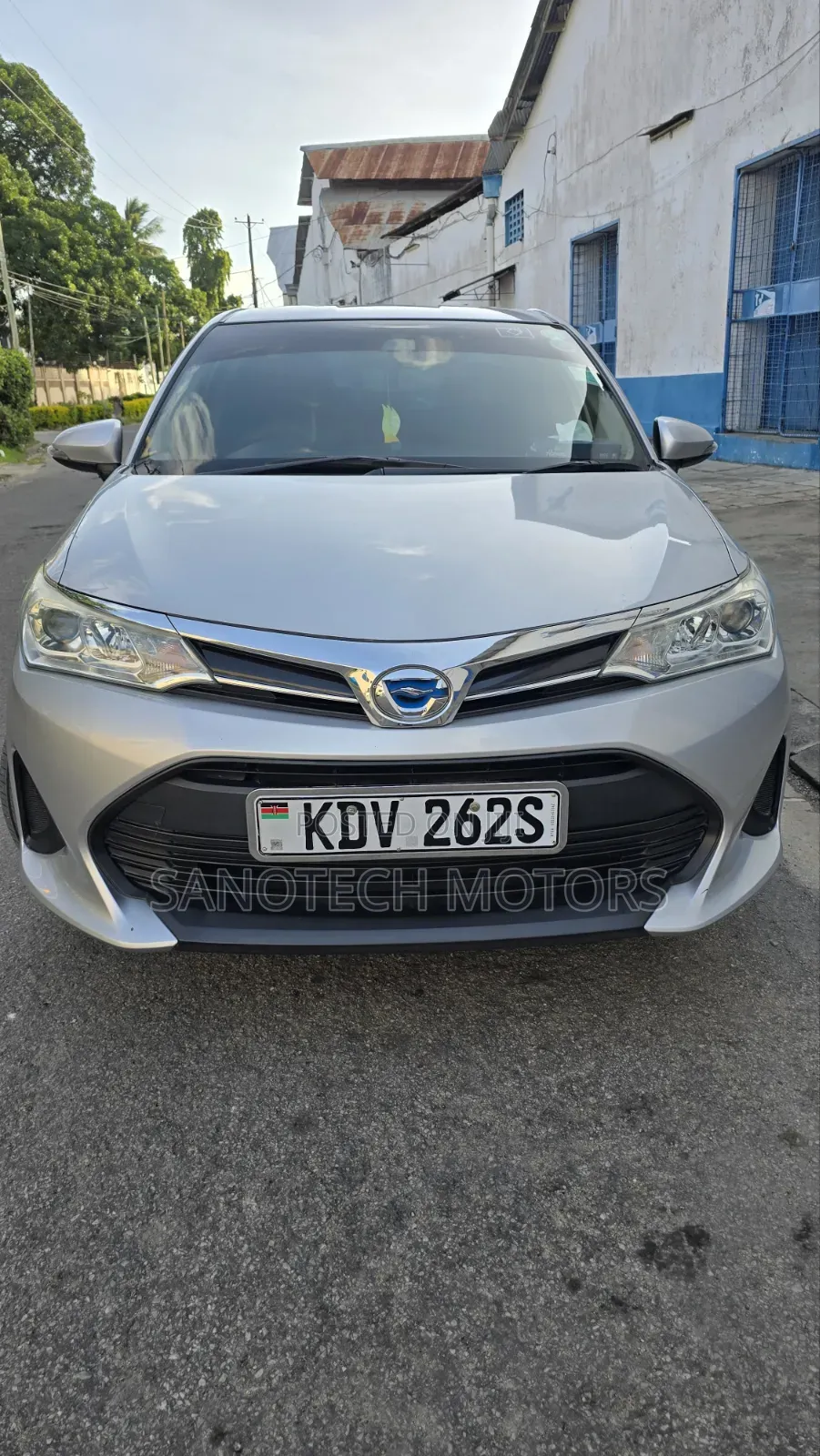 Toyota Axio 2019 Silver