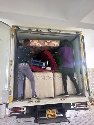 Trained Movers, Ready for Your Service 24/7