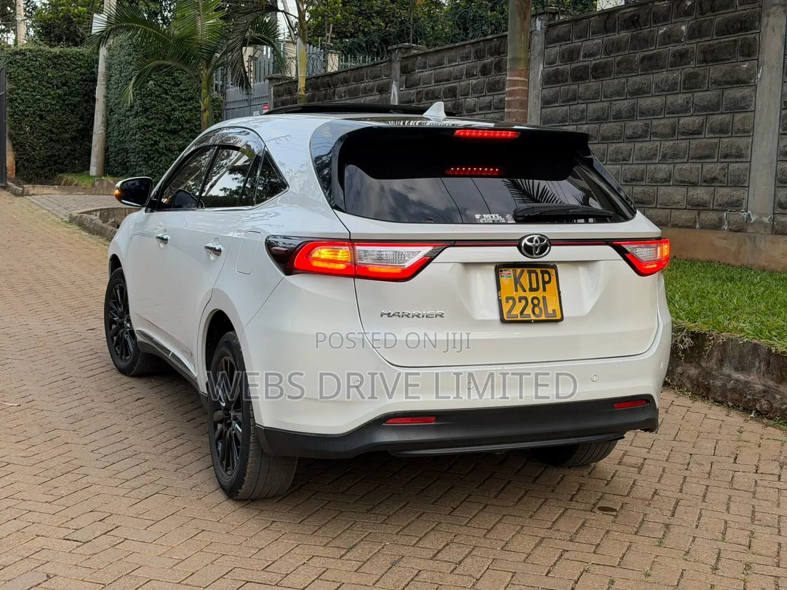 Toyota Harrier 2017 White