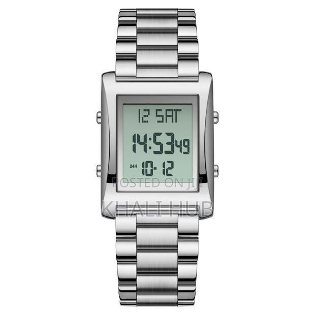 Caresiko Digital Business and Casual Watch C102
