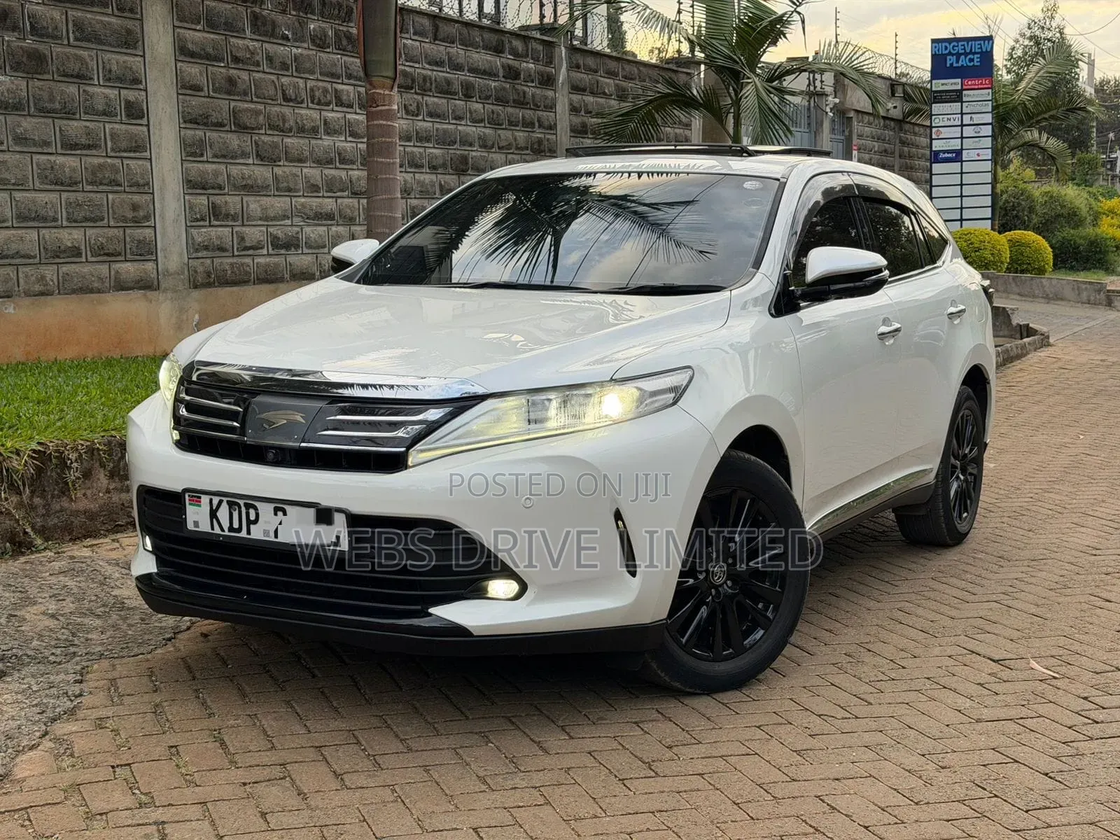 Toyota Harrier 2017 White