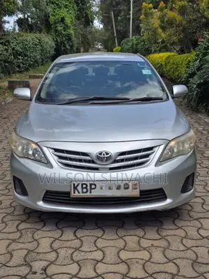 Toyota Corolla 2011 Silver