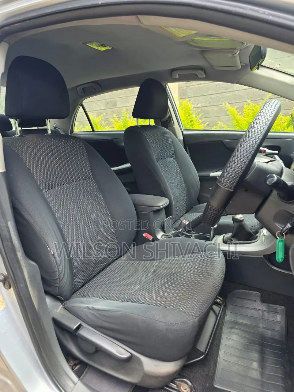 Toyota Corolla 2011 Silver