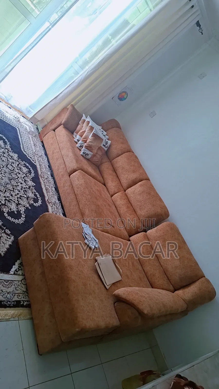 An L Shaped Sofa Slightly Used 