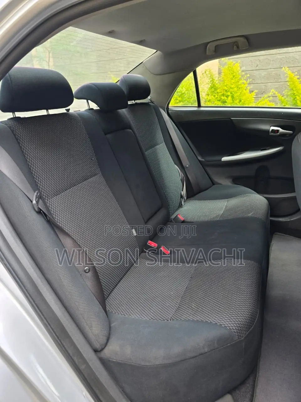Toyota Corolla 2011 Silver