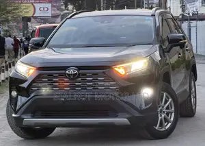 Toyota RAV4 Limited AWD 2019 Black
