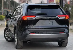 Toyota RAV4 Limited AWD 2019 Black