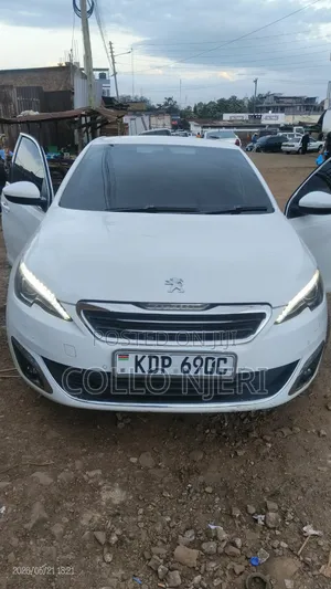 Peugeot 308 2017 White