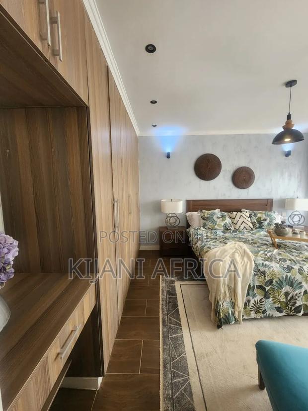 4bdrm House in Gateway Mall Area for rent - thumbnail 13