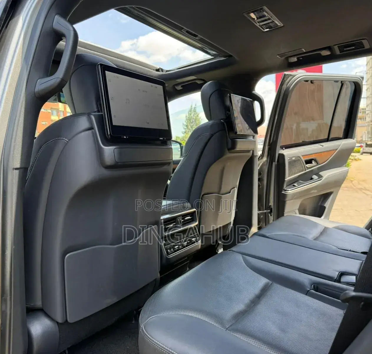 Lexus RX 2022 Silver