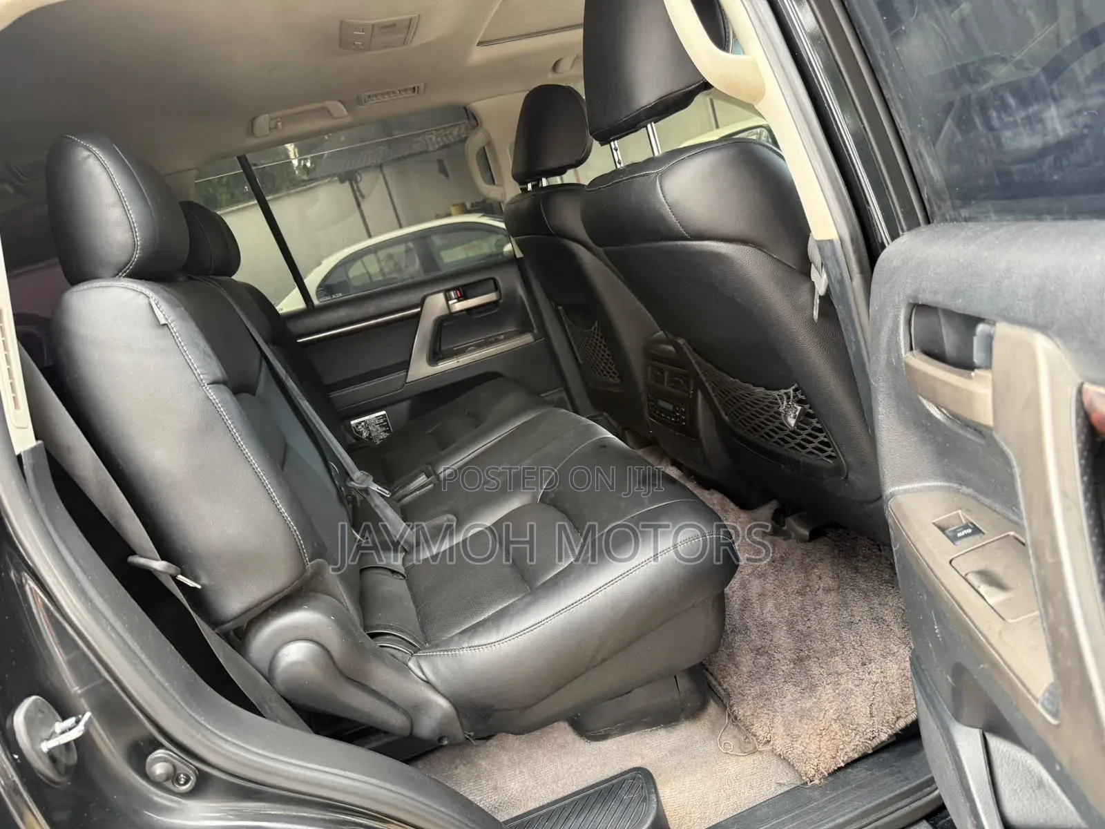 Toyota Land Cruiser 2011 Black
