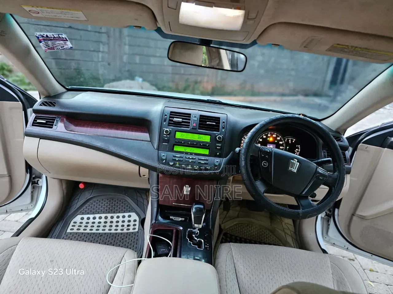 Toyota Crown 2008 White
