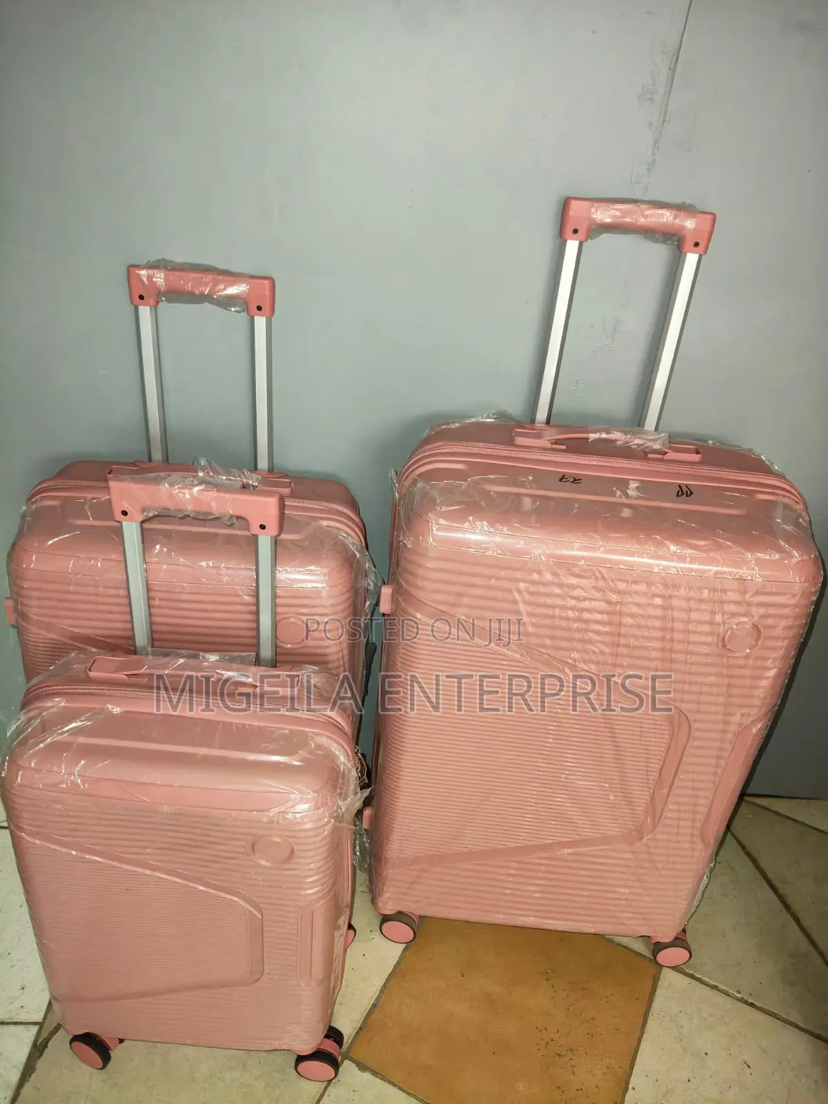 3 in 1 Unbreakable Suitcases