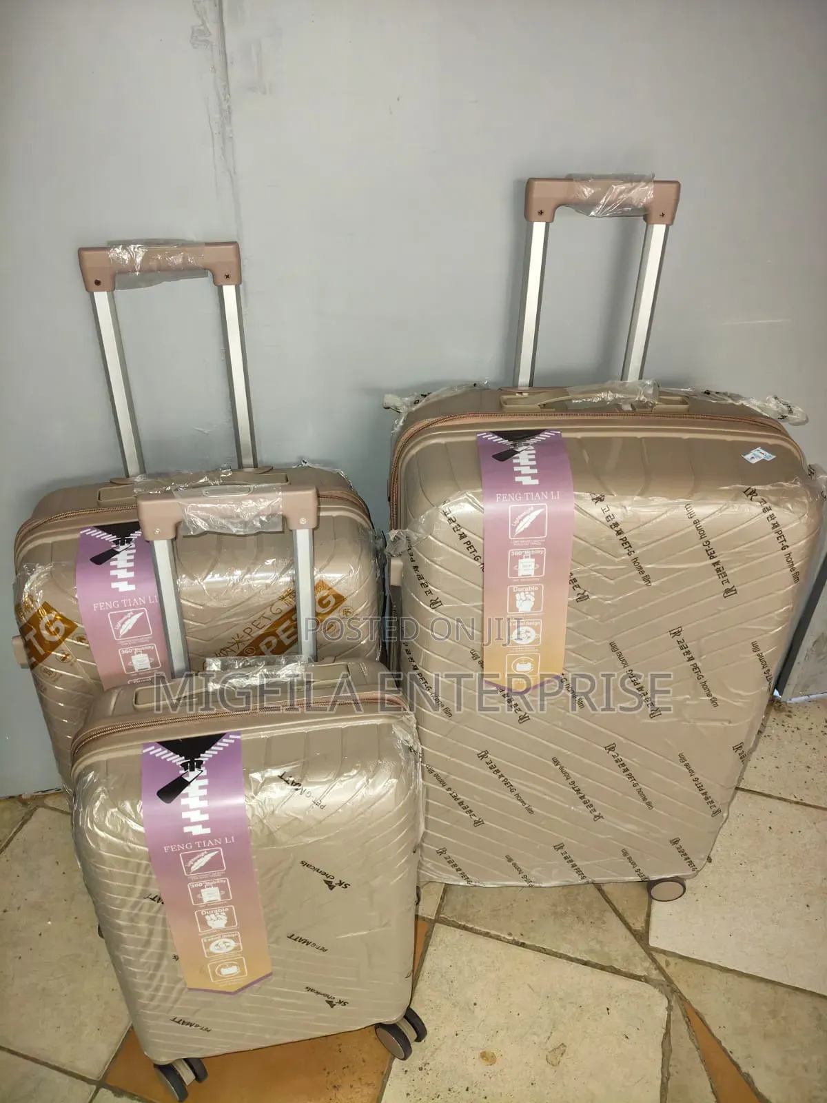 3 In 1 Unbreakable Suitcases