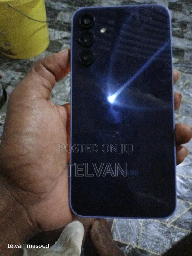 Samsung Galaxy A15 128 GB Blue - thumbnail 2