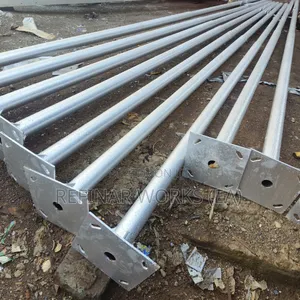 Heavy Duty Street Lighting Poles for Roads and Compounds
