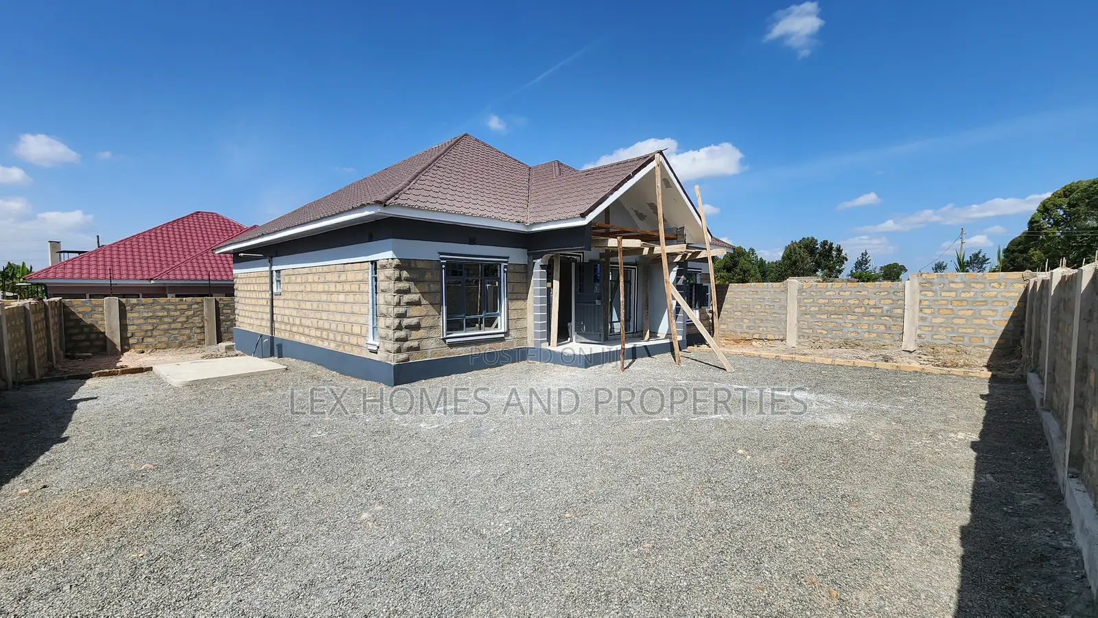 4bdrm Bungalow in Matasia for sale