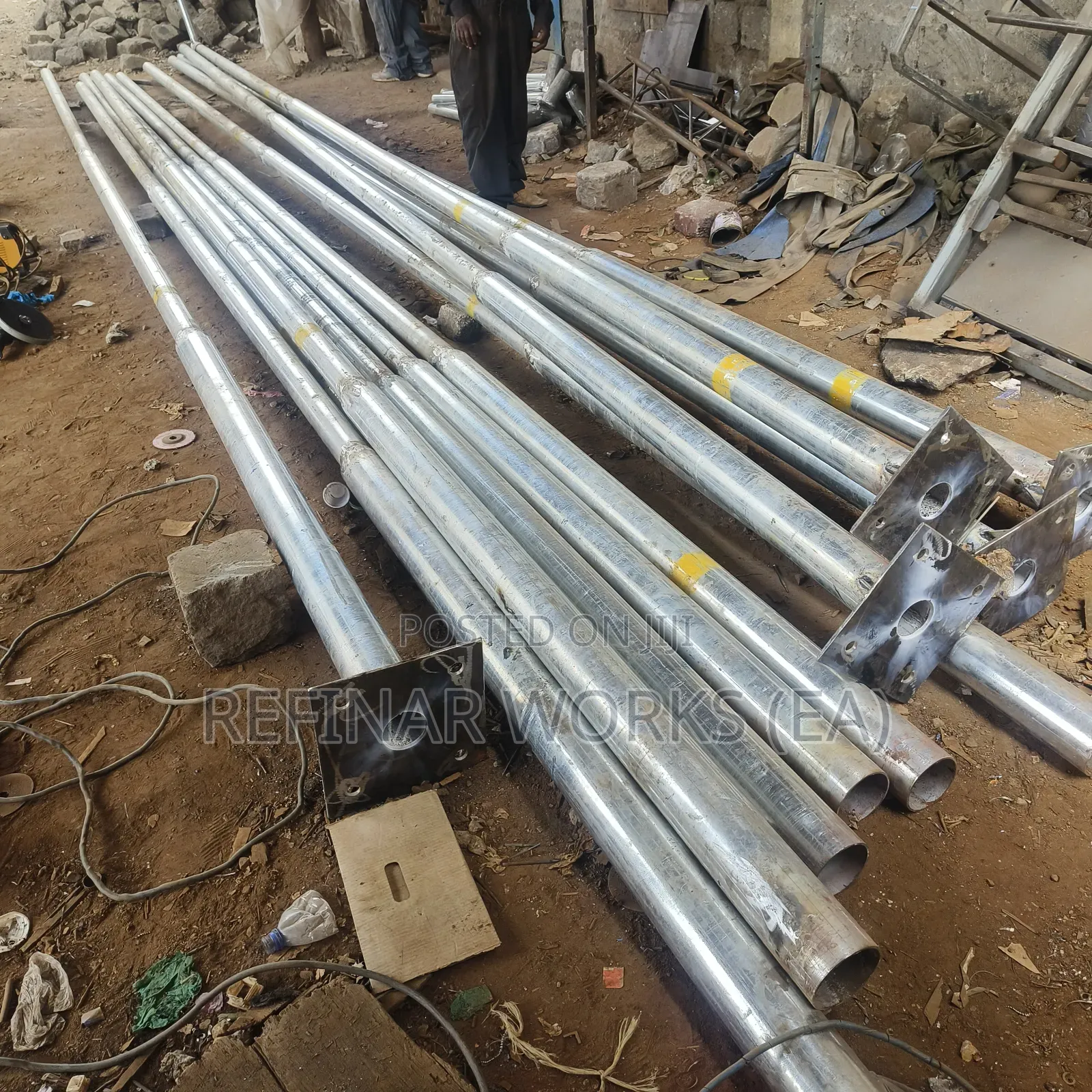 Heavy Duty Street Lighting Poles for Roads and Compounds