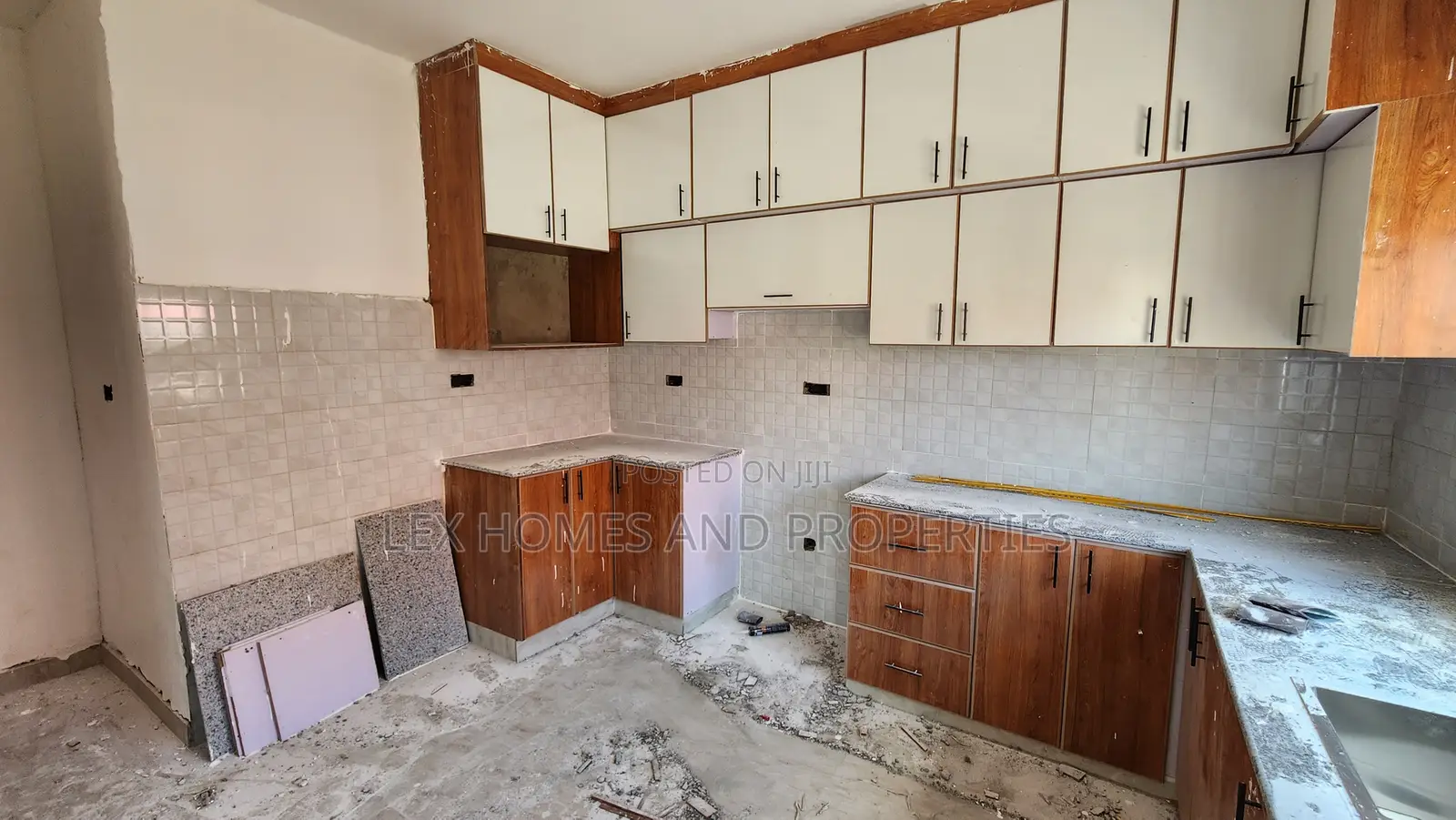 4bdrm Bungalow in Matasia for sale