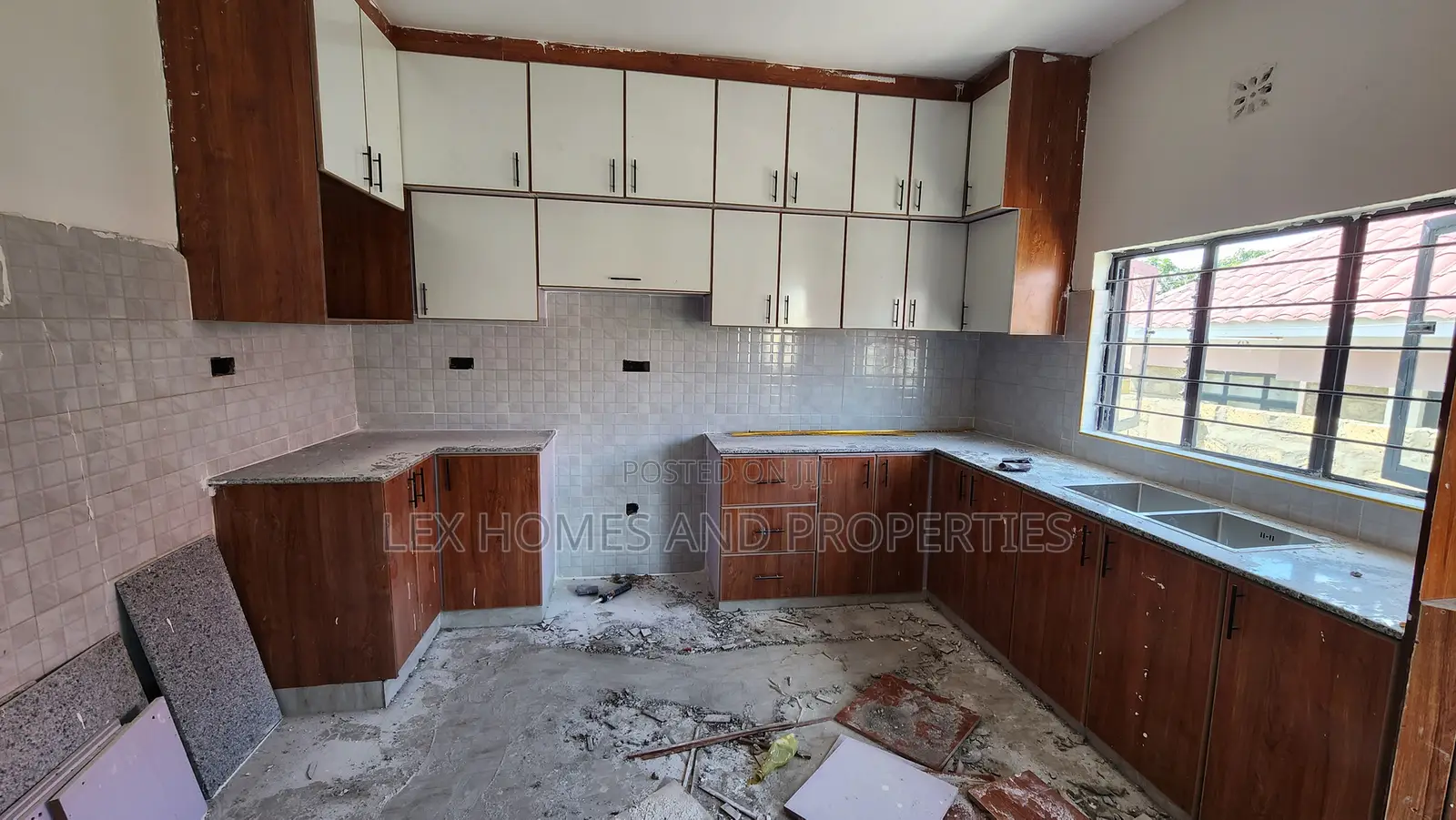 4bdrm Bungalow in Matasia for sale