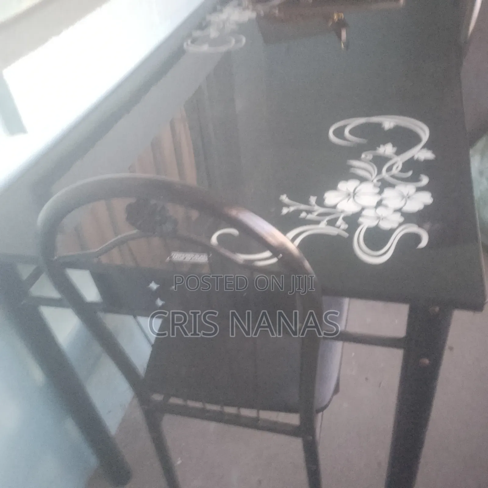 Nice Glass Dinning Table