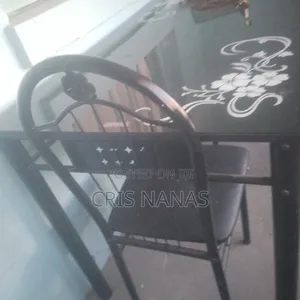 Nice Glass Dinning Table