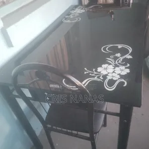 Nice Glass Dinning Table